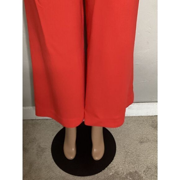 New. Lewit red cropped wide legged jumpsuit. With twisted detail. Size 4/6 - Picture 7 of 12